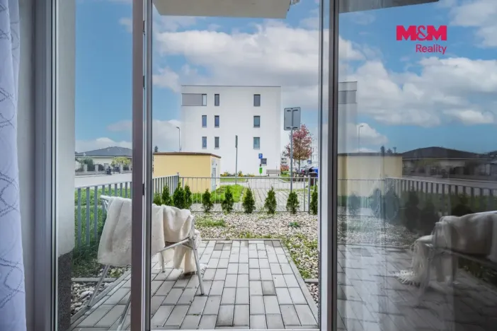 Pronájem bytu 1+kk, Velký Osek, U hřiště, 38 m2