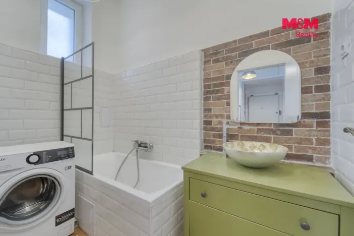 Prodej bytu 2+kk, Praha - Holešovice, Argentinská, 54 m2