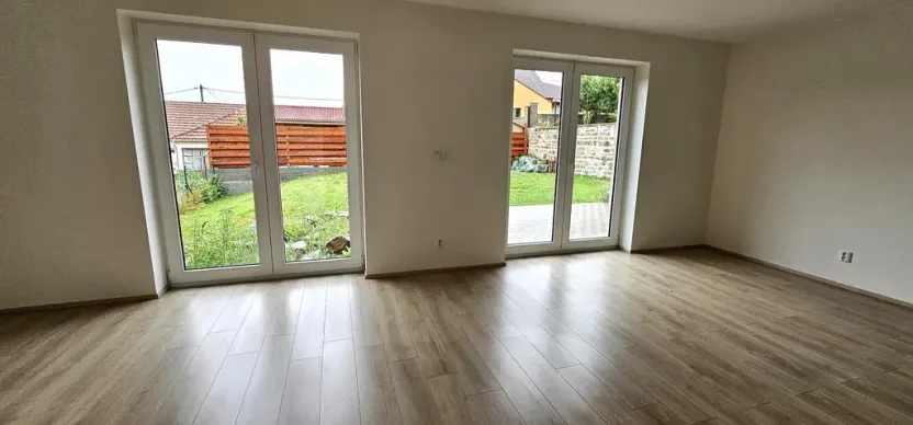 Pronájem rodinného domu, Veverské Knínice, 180 m2