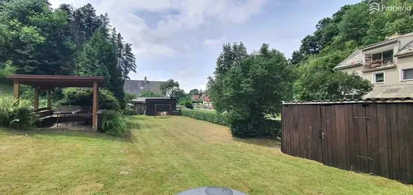 Prodej apartmánu, Šumvald, 350 m2