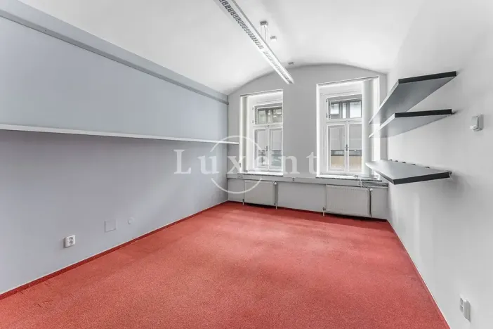 Prodej činžovního domu, Praha - Nové Město, Na bojišti, 805 m2