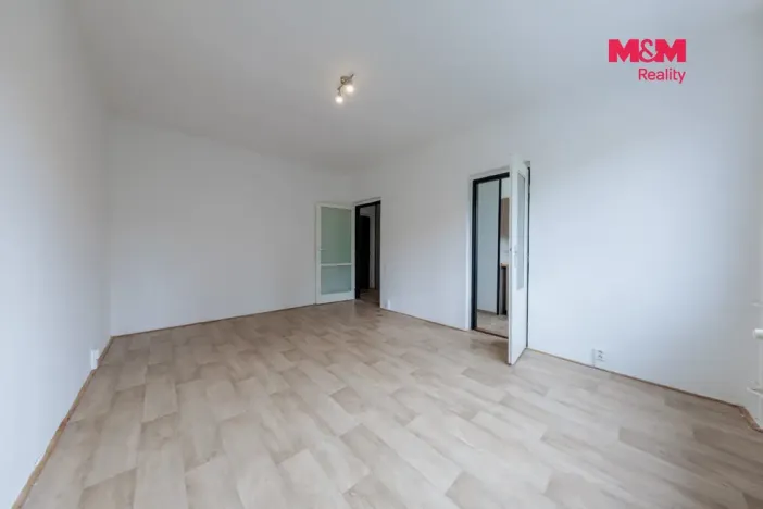 Prodej bytu 2+1, Rotava, Sídliště, 53 m2