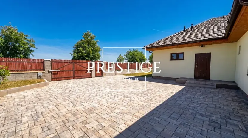 Pronájem komerční nemovitosti, Horoměřice, Švejkova, 180 m2