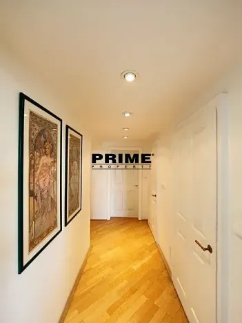 Pronájem bytu 3+kk, Praha - Smíchov, Janáčkovo nábřeží, 83 m2