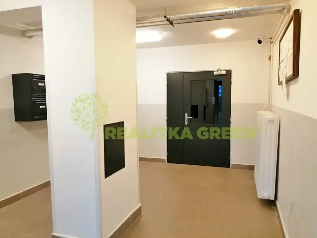 Prodej bytu 2+1, Veselí nad Lužnicí, Ak. Bydžovského, 60 m2