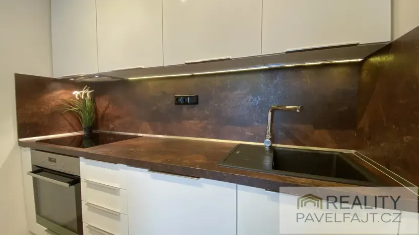Pronájem bytu 2+kk, Praha - Michle, V dolině, 50 m2