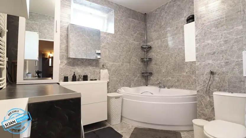 Prodej bytu 4+1, Krnov, Bruntálská, 98 m2