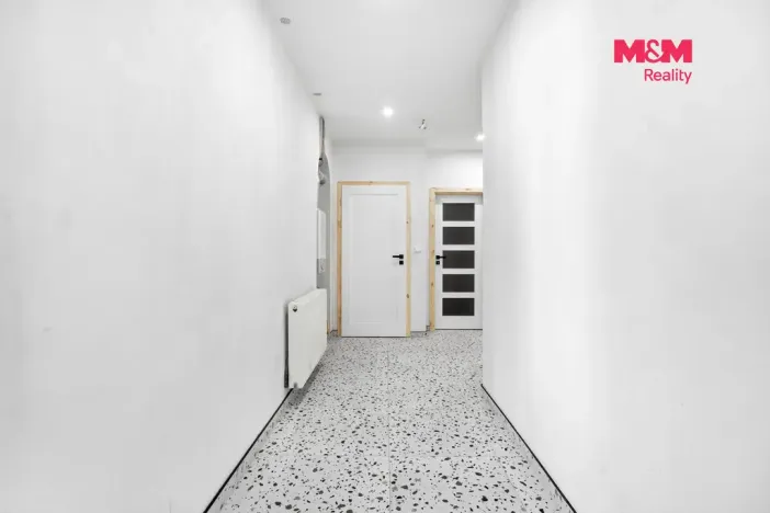Prodej rodinného domu, Železný Brod - Bzí, 313 m2