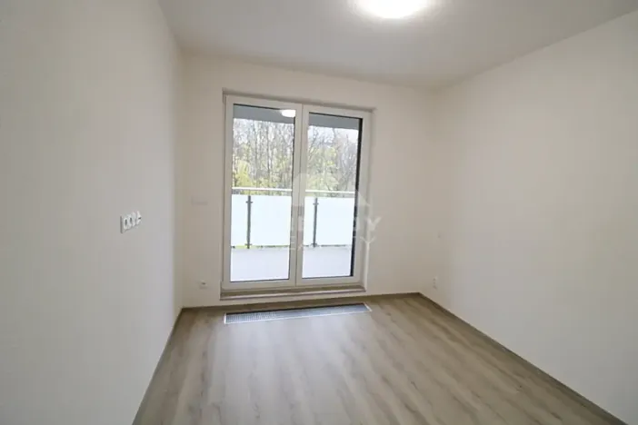Pronájem bytu 2+kk, Plzeň, Heyrovského, 56 m2
