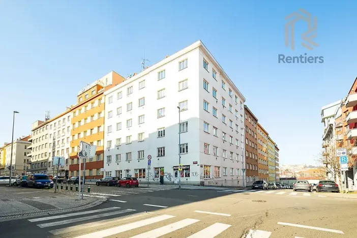 Pronájem bytu 1+kk, Praha - Nusle, V Horkách, 32 m2