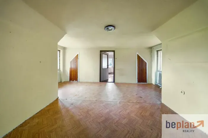 Prodej rodinného domu, Štoky, 270 m2