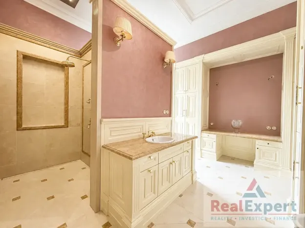 Prodej bytu 4+kk, Praha - Staré Město, Veleslavínova, 136 m2
