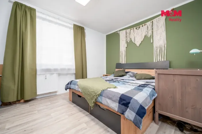Prodej bytu 3+1, Ústí nad Labem - Severní Terasa, Rabasova, 78 m2