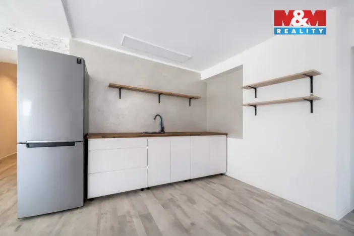 Prodej bytu 3+kk, Skořice, 73 m2