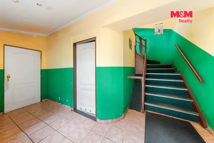 Prodej rodinného domu, Kadaň, Boženy Němcové, 500 m2