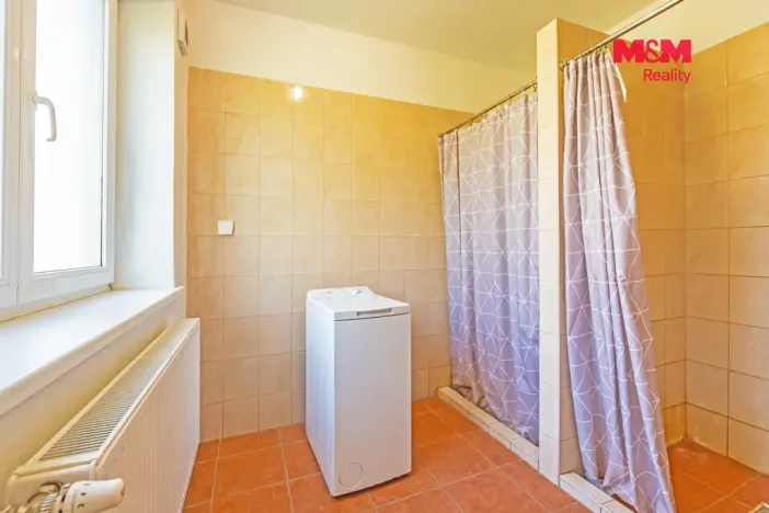 Prodej činžovního domu, Velké Meziříčí - Mostiště, 380 m2