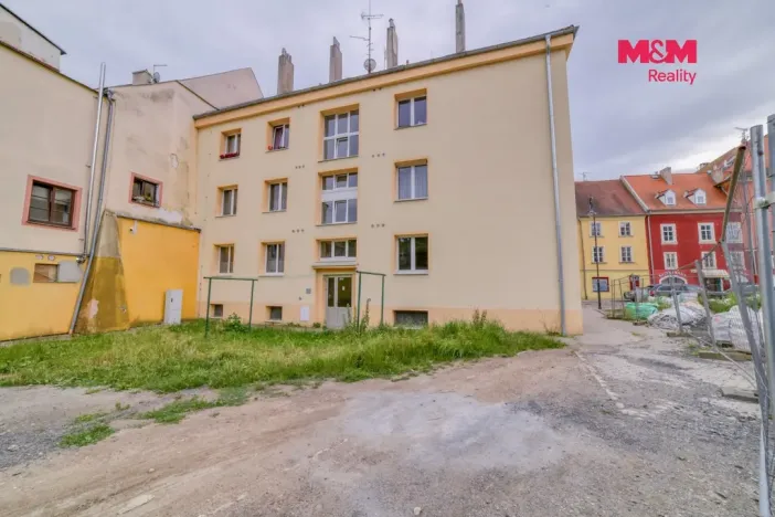 Pronájem bytu 2+1, Cheb, Smetanova, 50 m2