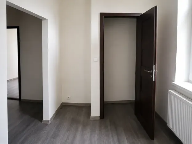 Pronájem bytu 1+1, Děčín, Jiráskova, 33 m2