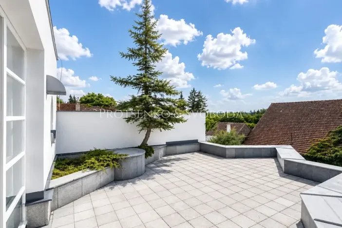 Prodej činžovního domu, Křižanov, Benešovo náměstí, 530 m2