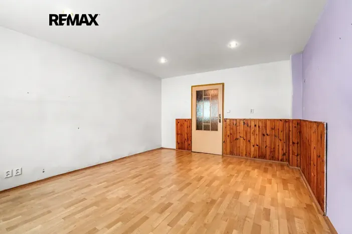 Prodej rodinného domu, Břasy, 186 m2