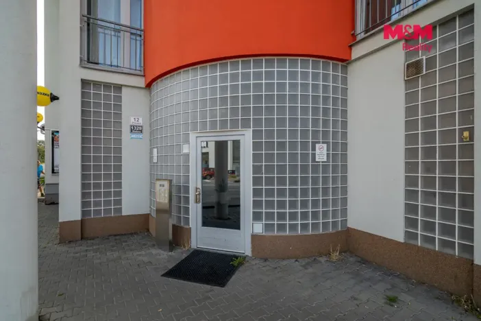 Pronájem bytu 1+kk, Brno - Slatina, Zlínská, 29 m2