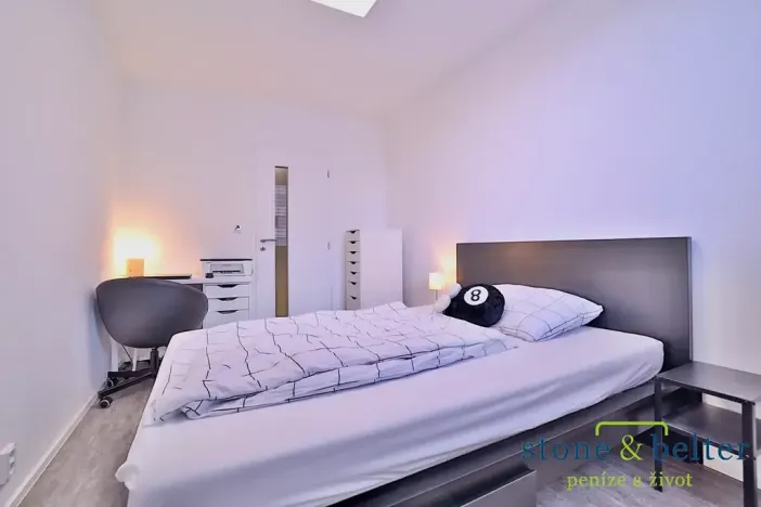 Pronájem bytu 2+kk, Praha - Nusle, Pujmanové, 40 m2