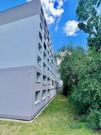 Pronájem bytu 2+kk, Praha - Nusle, Pujmanové, 40 m2