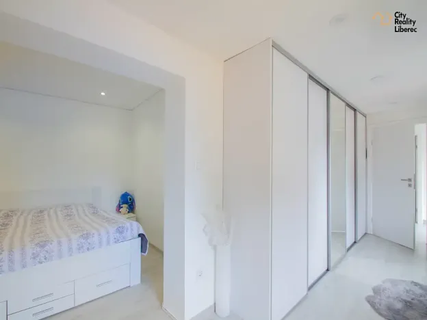 Prodej vícegeneračního domu, Žitava, Německo, Reichenberger Straße, 340 m2