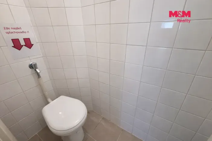 Pronájem obchodního prostoru, Beroun - Beroun-Centrum, Česká, 64 m2