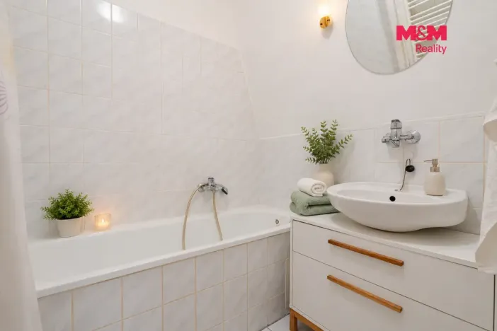 Prodej bytu 2+kk, České Budějovice - České Budějovice 6, Rudolfovská tř., 50 m2