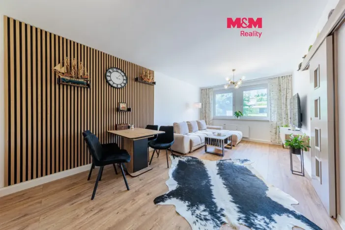 Prodej bytu 2+kk, Kraslice, Školní, 52 m2