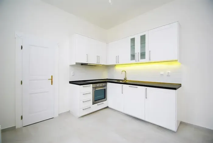 Pronájem bytu 1+1, Praha - Vinohrady, Mánesova, 47 m2