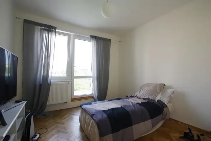Pronájem bytu 2+kk, Praha - Vinohrady, náměstí Jiřího z Lobkovic, 35 m2