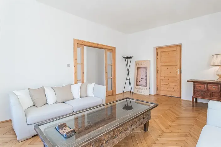 Pronájem bytu 4+1, Praha - Vinohrady, Hradešínská, 120 m2