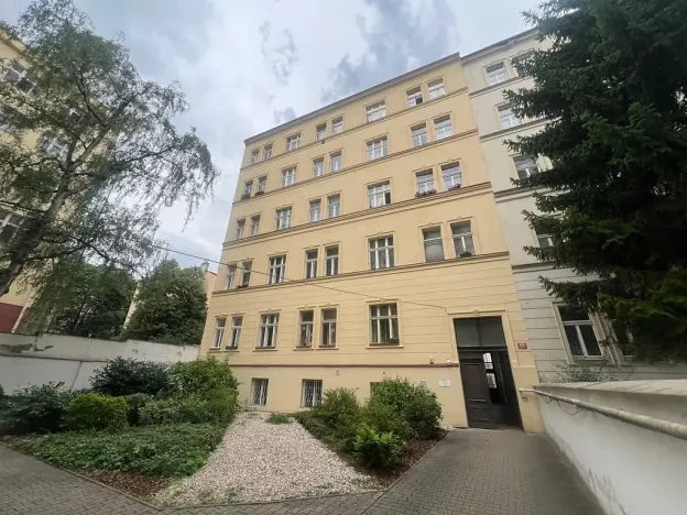 Pronájem bytu 3+1, Praha - Holešovice, Kostelní, 75 m2