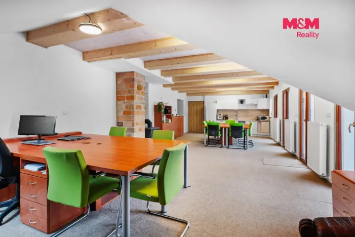 Prodej obchodního prostoru, Jablonec nad Nisou, Komenského, 600 m2