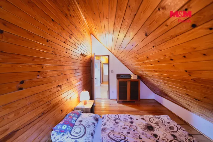 Prodej chalupy, Buková, 172 m2