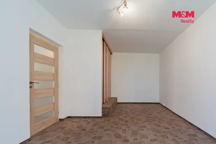 Pronájem bytu 1+kk, Loket, Sportovní, 40 m2