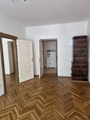 Pronájem bytu 4+1, Praha - Bubeneč, Charlese de Gaulla, 108 m2