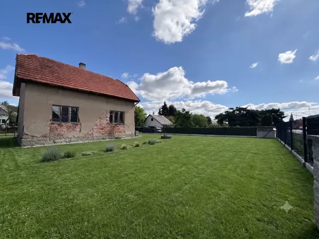 Prodej pozemku pro bydlení, Mukařov, Pražská, 853 m2