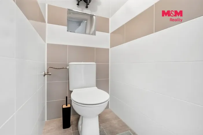 Prodej bytu 2+1, Nehvizdy, Gabčíkova, 50 m2