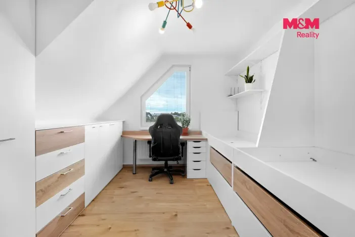 Prodej bytu 2+1, Nehvizdy, Gabčíkova, 50 m2