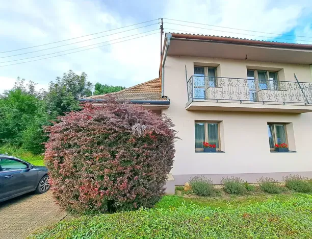 Prodej rodinného domu, Břest, 200 m2