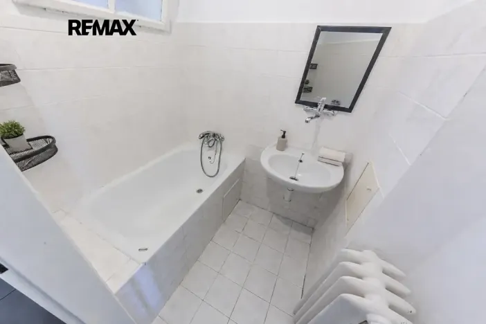 Prodej bytu 2+kk, Praha - Vinohrady, Soběslavská, 43 m2