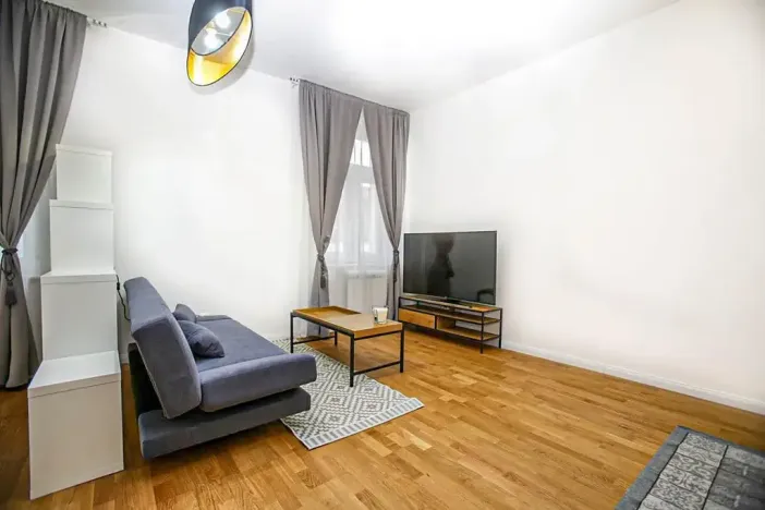 Pronájem bytu 1+kk, Praha - Vinohrady, Rubešova, 31 m2