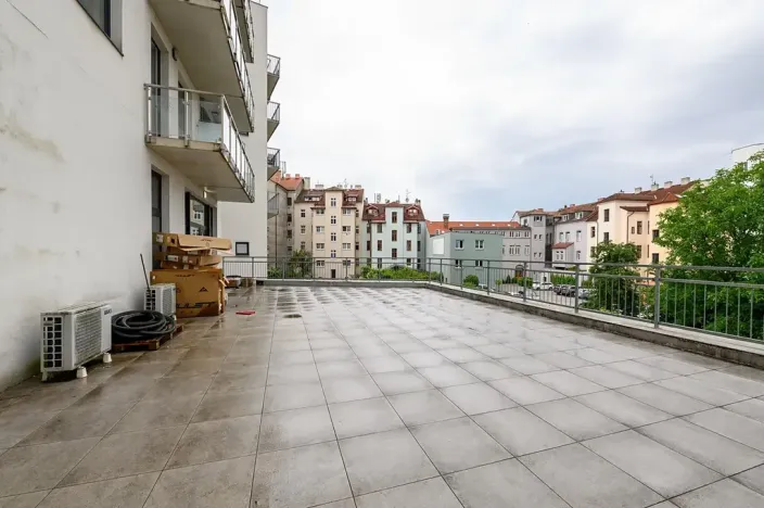 Pronájem obchodního prostoru, Plzeň, 132 m2