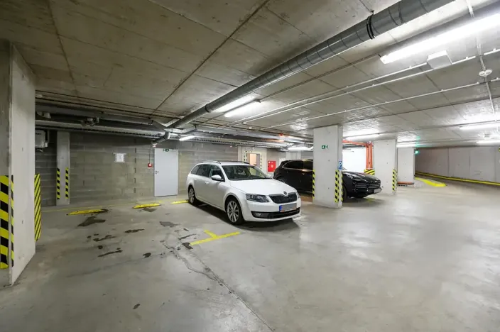 Pronájem obchodního prostoru, Plzeň, 132 m2