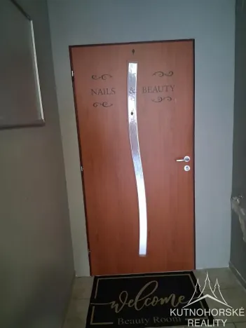Pronájem obchodního prostoru, Čáslav, Formíkova, 20 m2