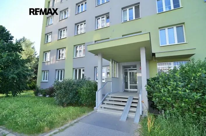 Pronájem bytu 2+kk, Praha - Řepy, Galandova, 46 m2
