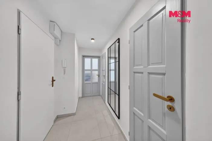 Prodej bytu 3+kk, Praha, Skloněná, 55 m2